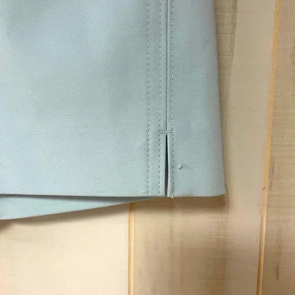 NWT White House Black Market Blue Cotton Blend Split Side Shorts Sz 14 Short - Picture 9 of 9